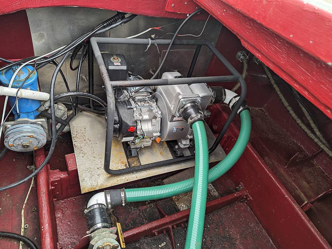 Fiberglass Packer Tender image 5