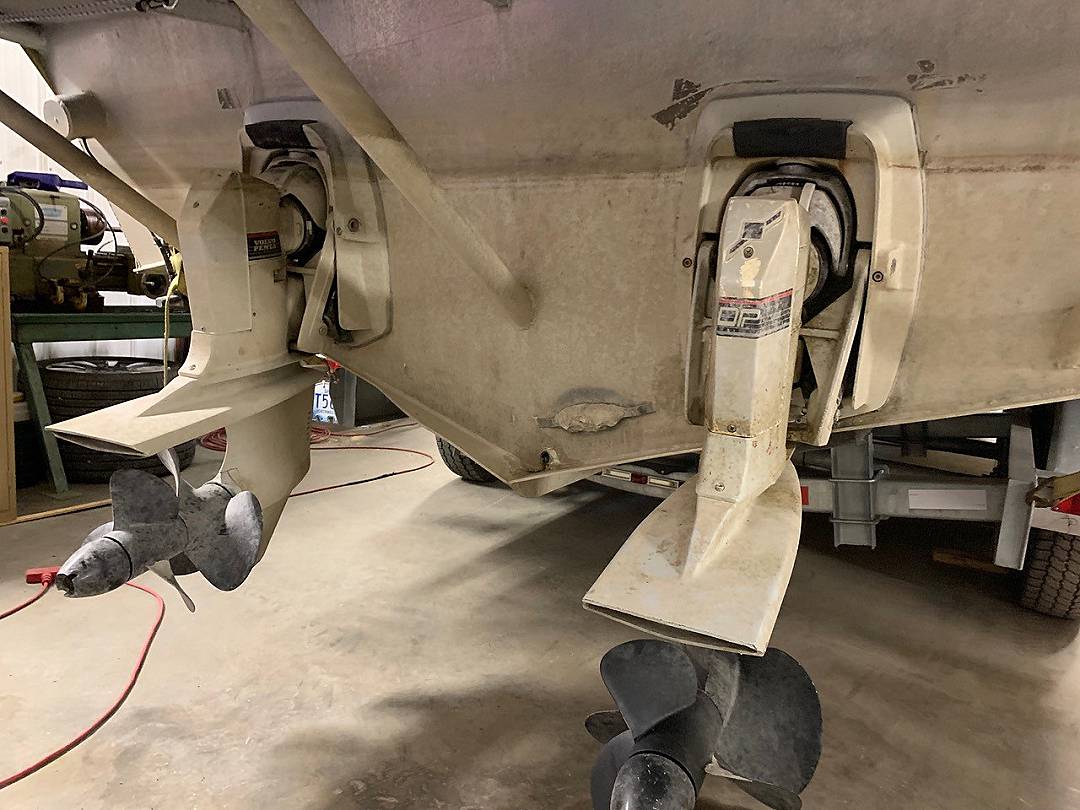 Powerline Sport Fishing Boat