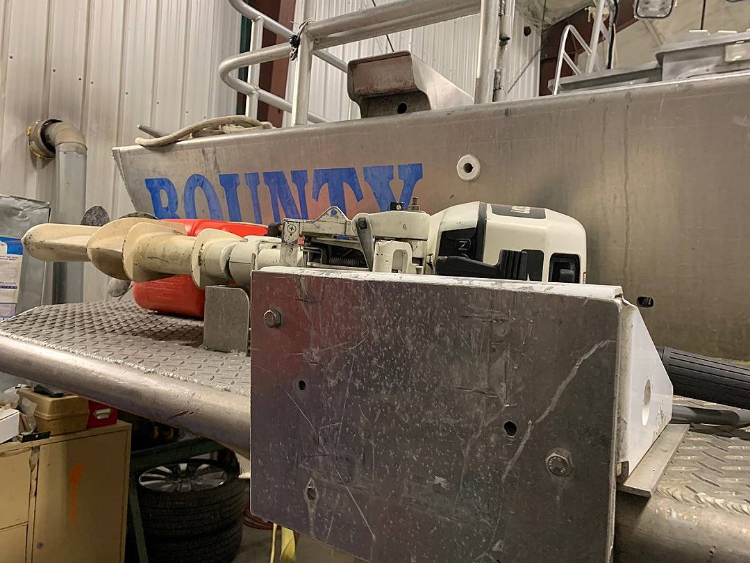 Powerline Sport Fishing Boat