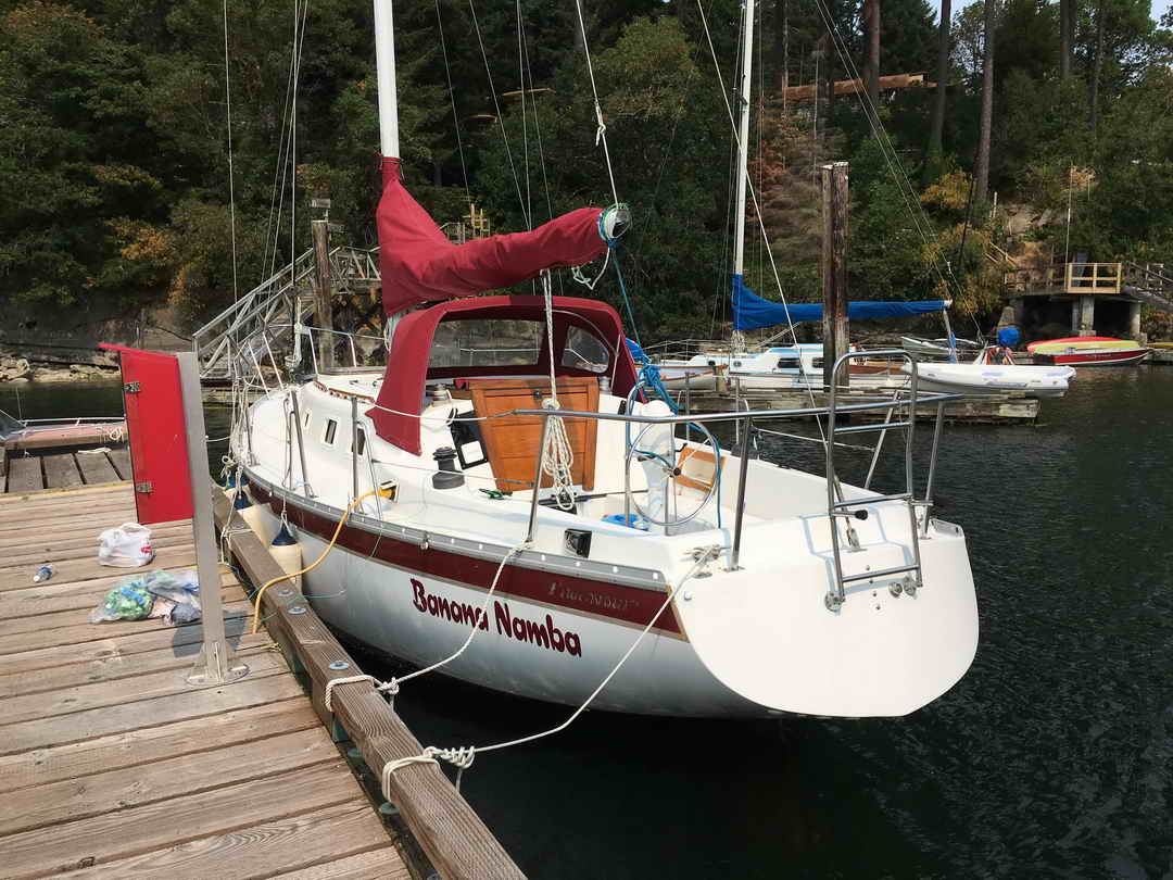 Endeavour 32 Sailboat