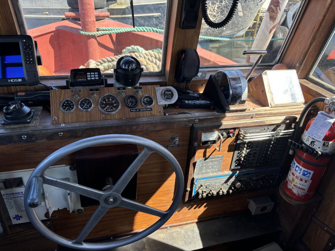 Steel Tug image 10
