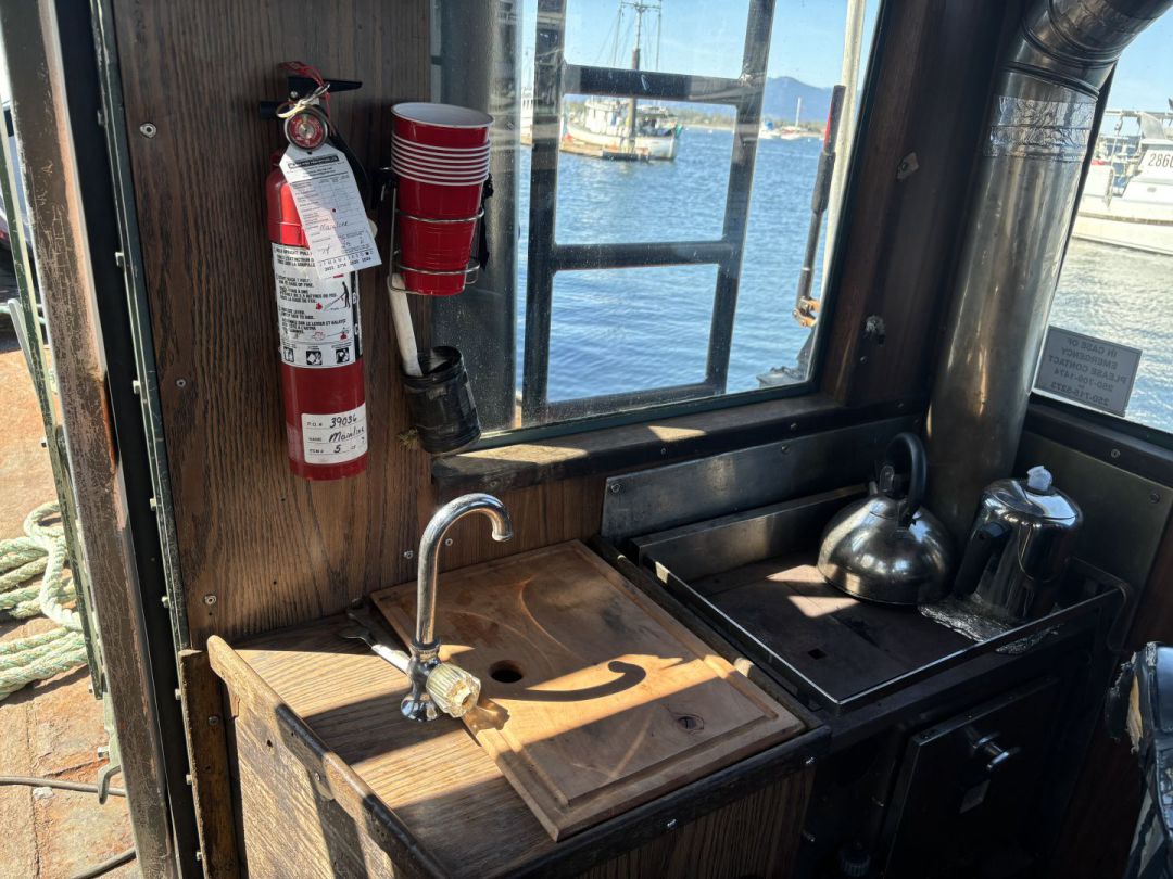 Steel Tug image 12