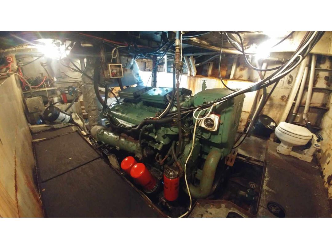Steel Tug image 14