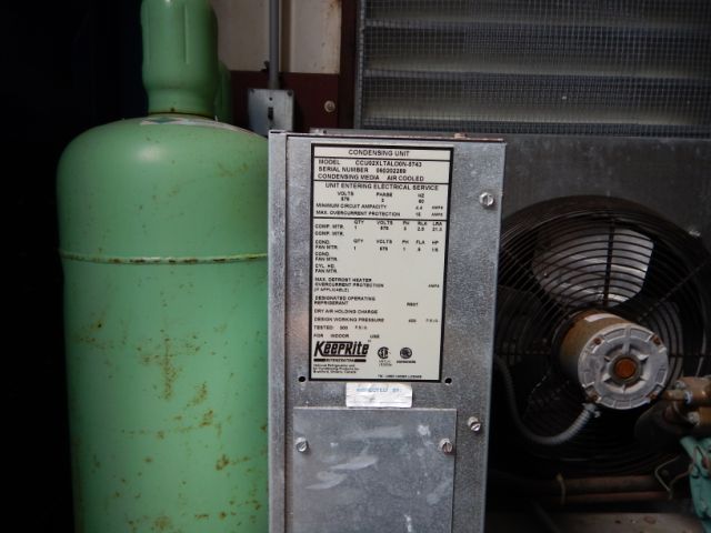 Ice Machine And Storage Equipment image 11