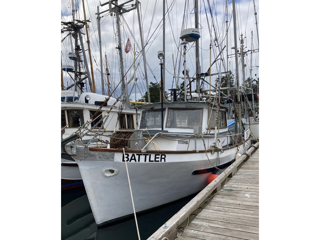Troller Shrimp Trawler image 0