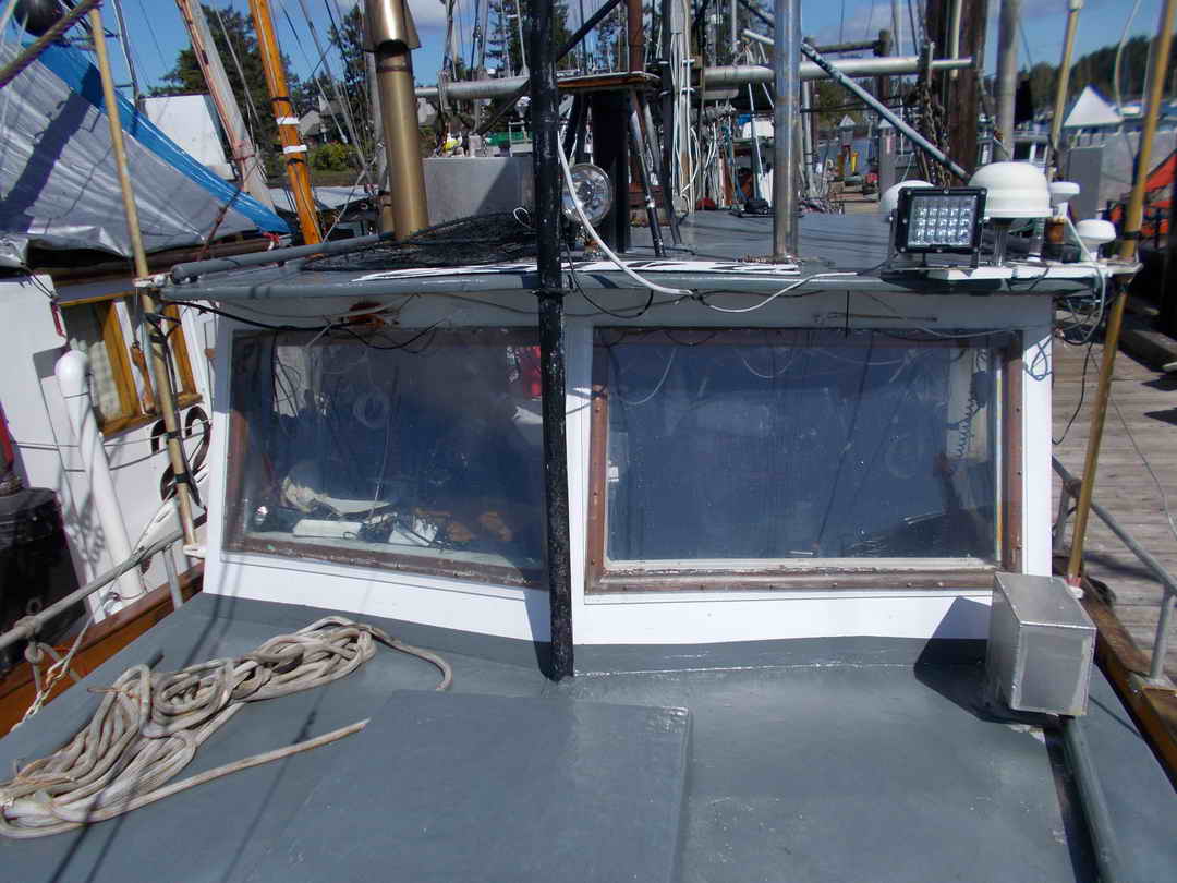 Troller Shrimp Trawler image 6