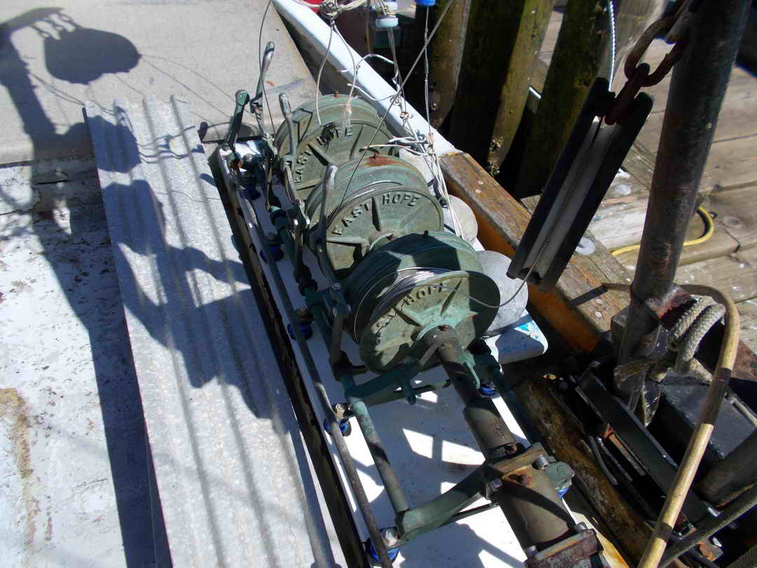 Troller Shrimp Trawler image 12