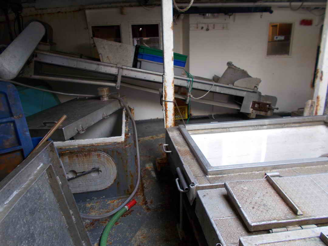 Steel Trawler image 29