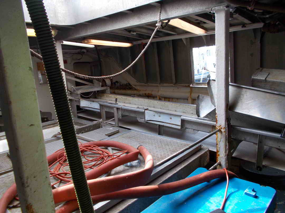Steel Trawler image 31
