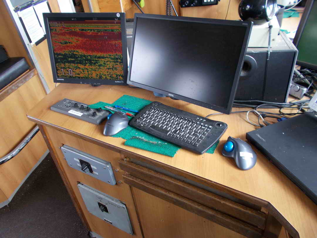 Steel Trawler image 37