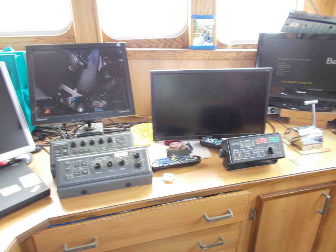 Steel Trawler image 38