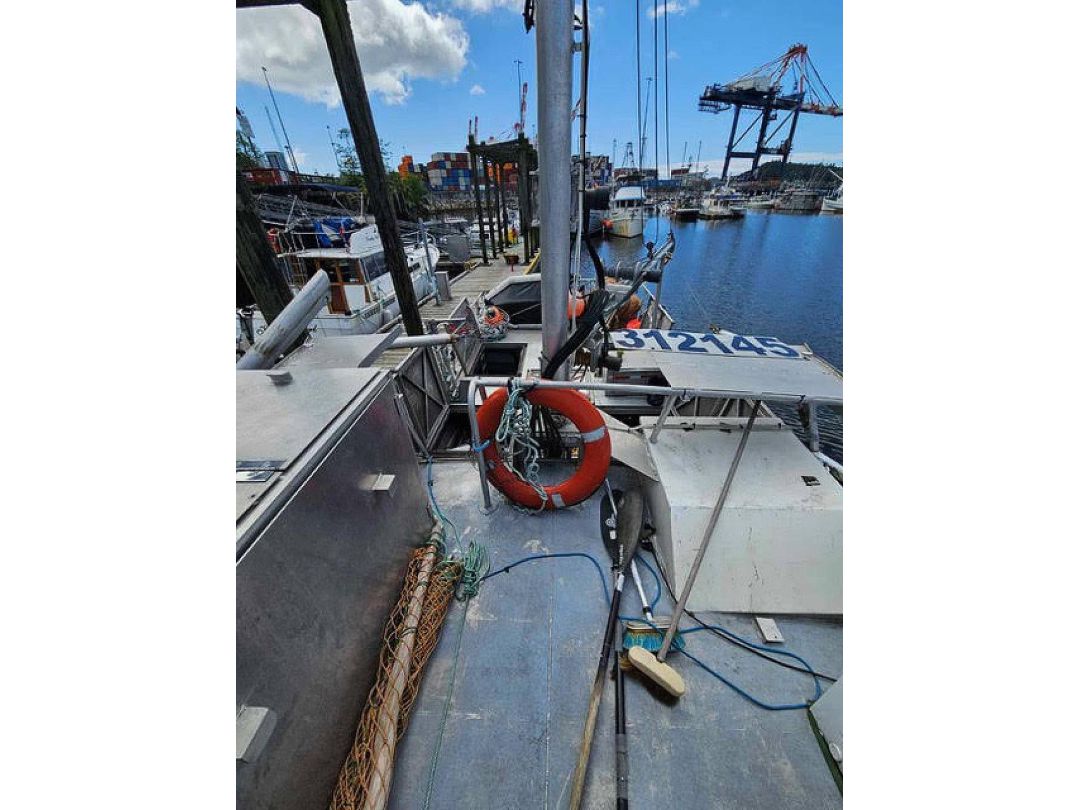 Aluminum Catamaran Fishing Boat image 5