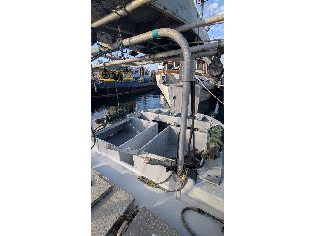 Fiberglass Farrell Troller image 12