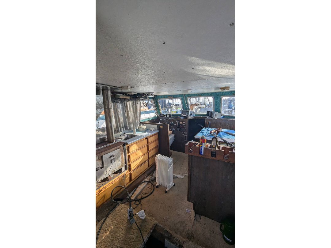 Fiberglass Farrell Troller image 13