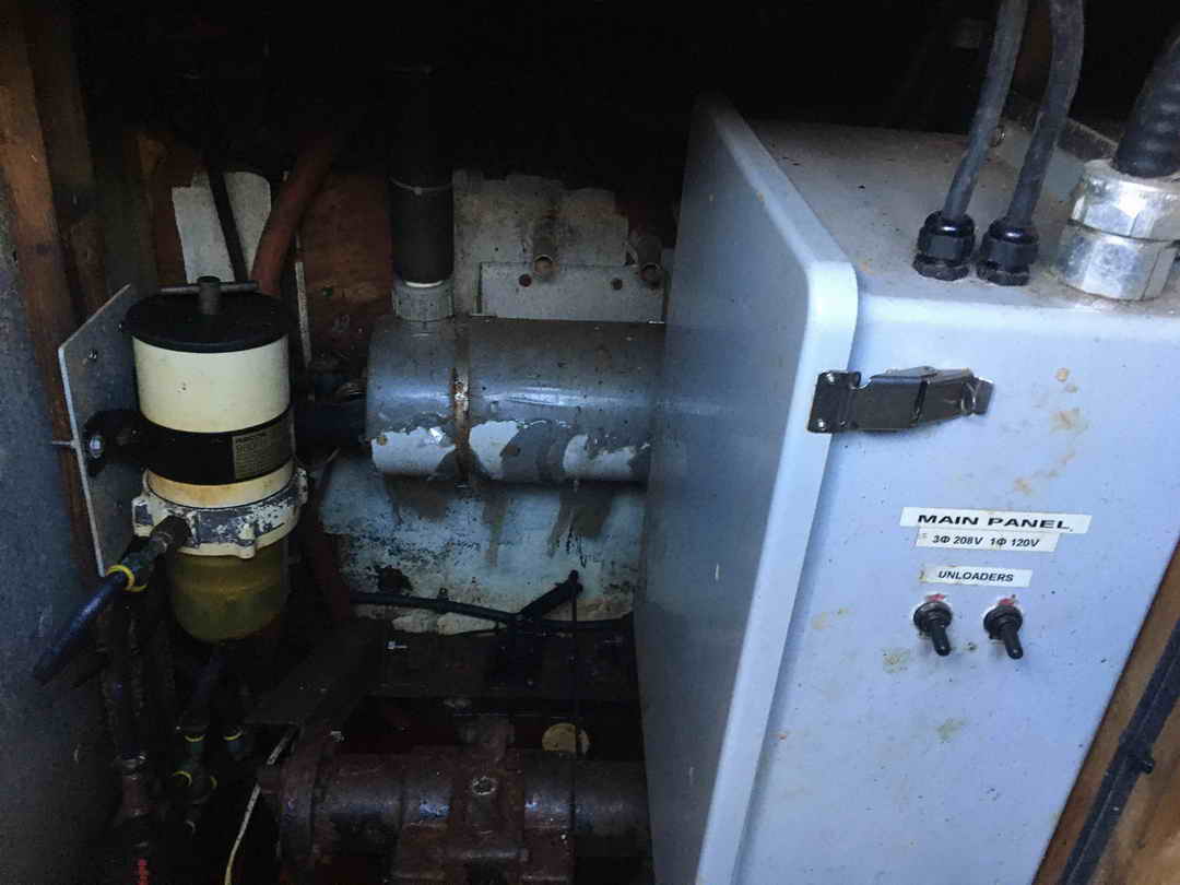 Gulf Commander Prawn Crab Boat image 27