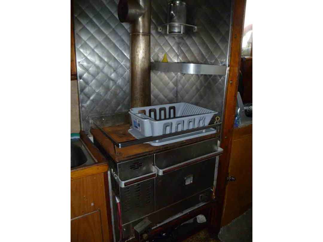 Freezer Troller Longliner Tuna Vessel image 25