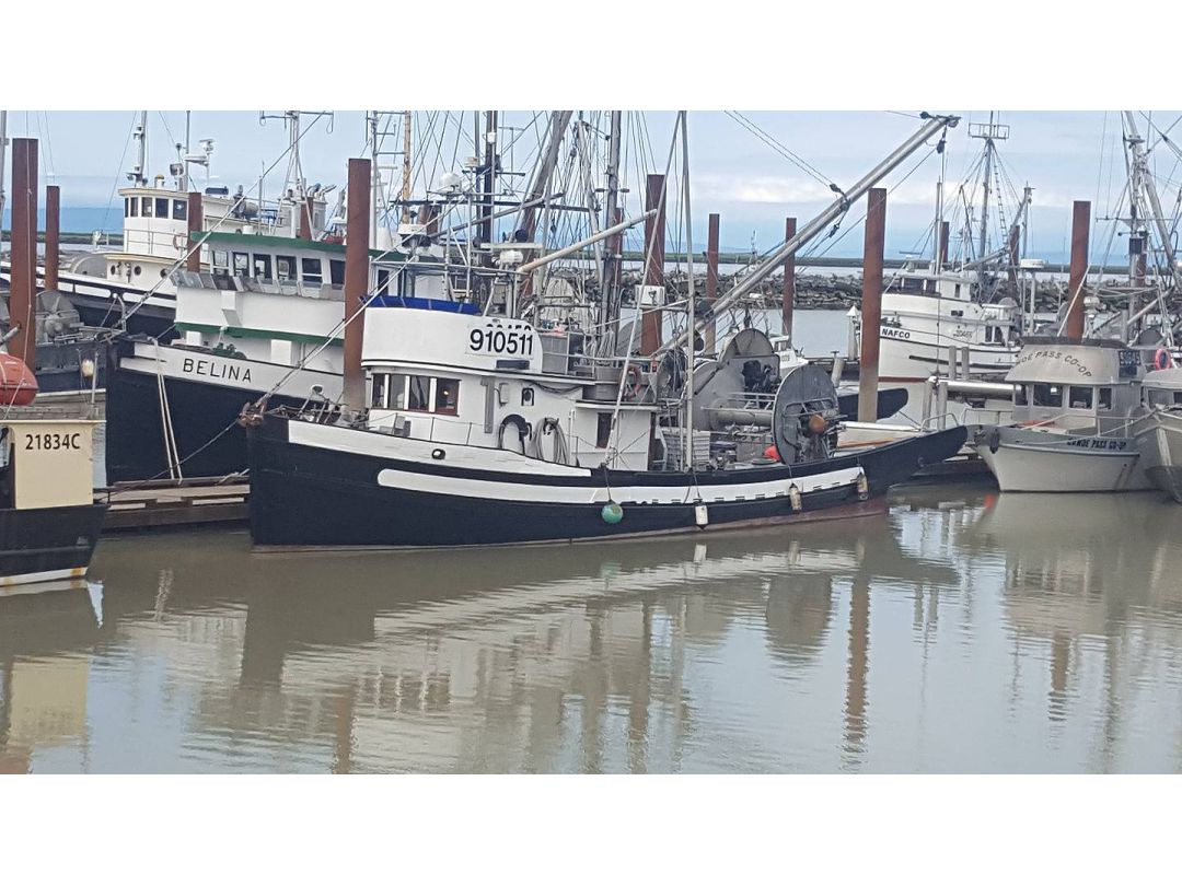 Wood Workboat image 0