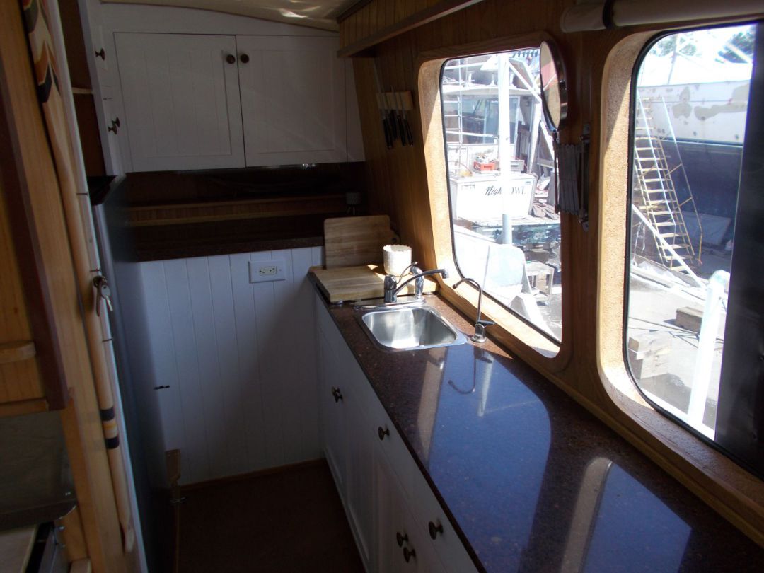 Aluminum Trawler Live Aboard image 25