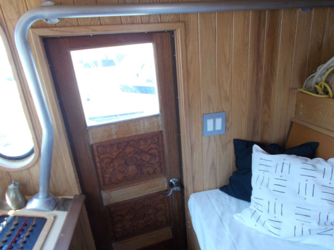 Aluminum Trawler Live Aboard image 40
