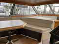 Bayliner 3870 Flybridge Motor Yacht thumbnail image 19