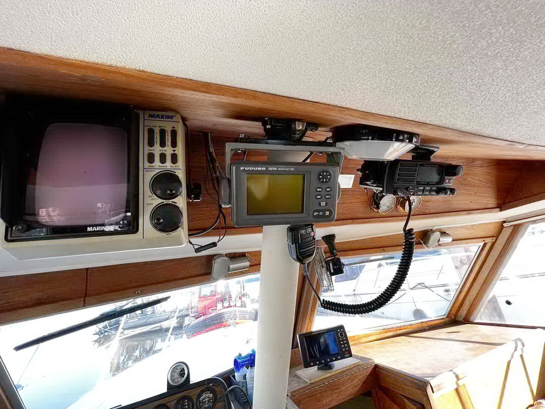 Uniflite Cruiser Commander image 3