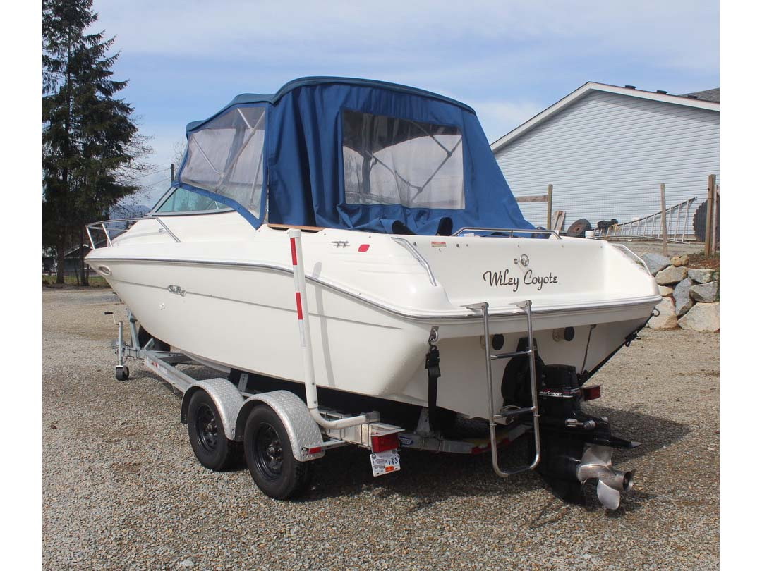 Sea Ray 240 Overnighter image 5