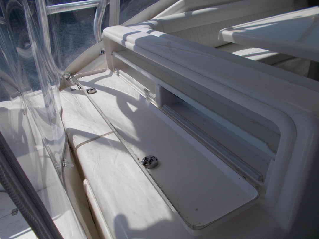 Wellcraft Riviera Sport Cruiser image 34