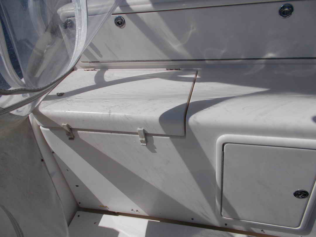 Wellcraft Riviera Sport Cruiser image 35