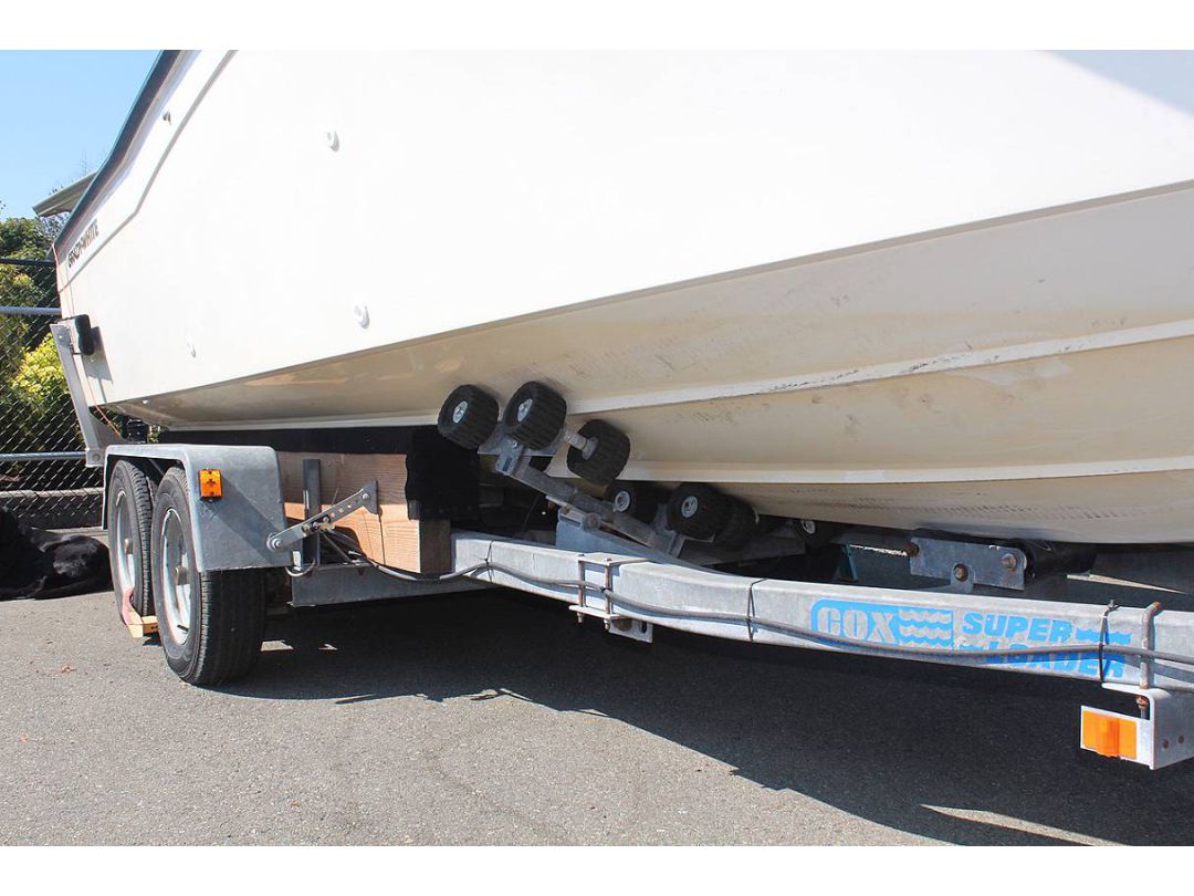 Aluminum Grady White Seafarer 22 image 15