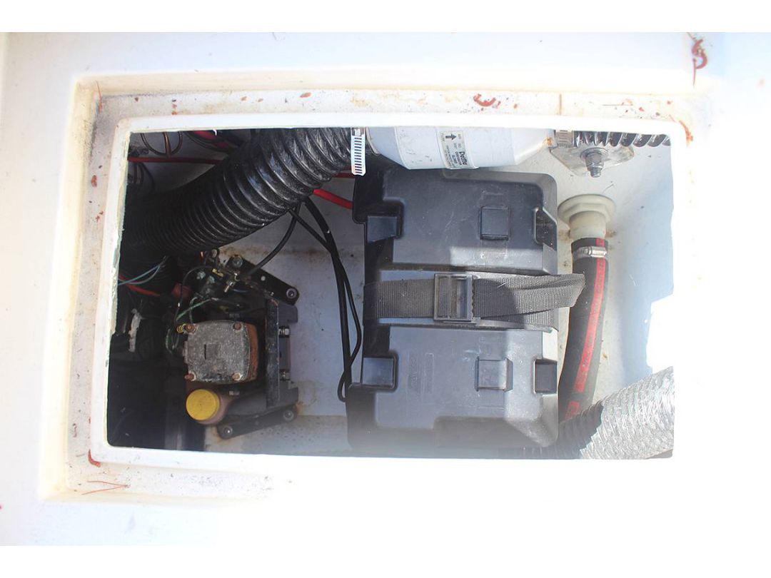 Aluminum Grady White Seafarer 22 image 31