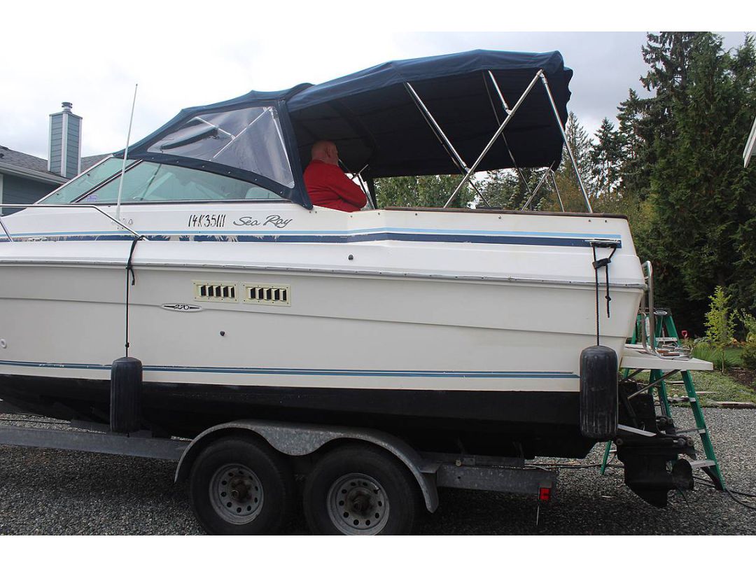 Fiberglass Searay 270 image 3