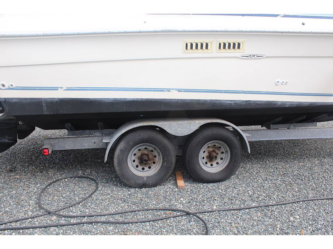 Fiberglass Searay 270 image 8