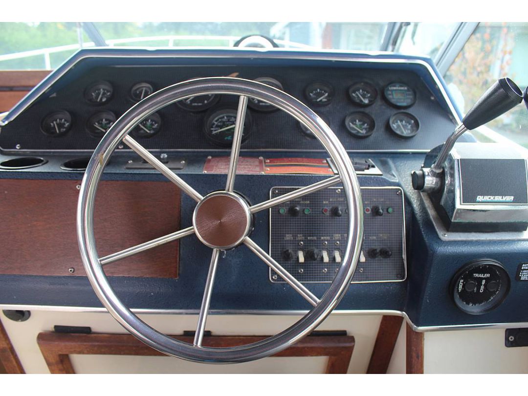 Fiberglass Searay 270 image 13