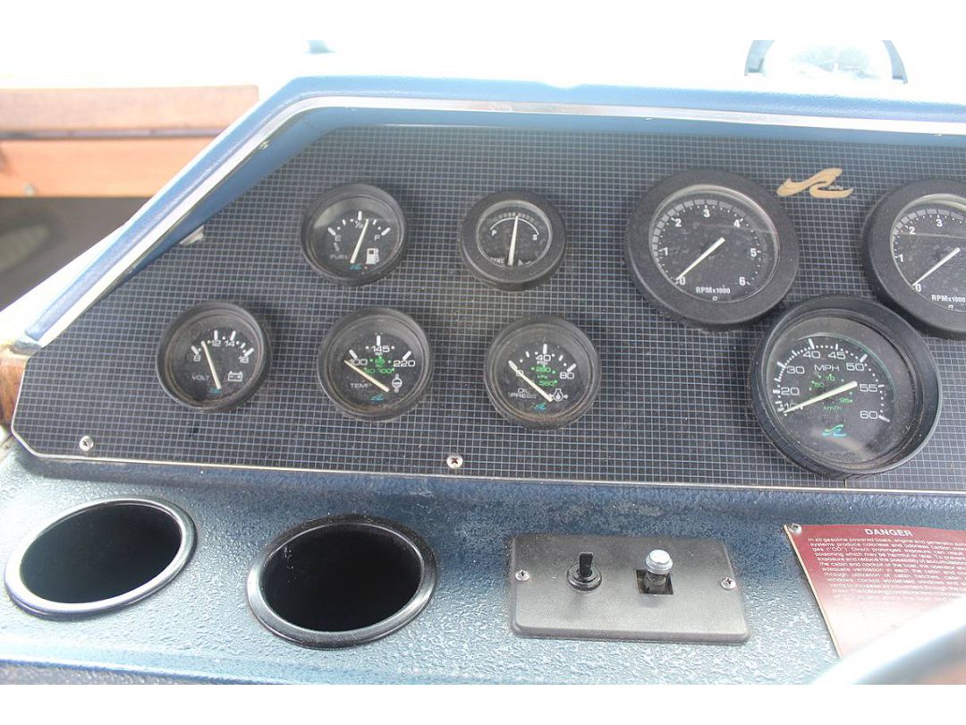 Fiberglass Searay 270 image 16