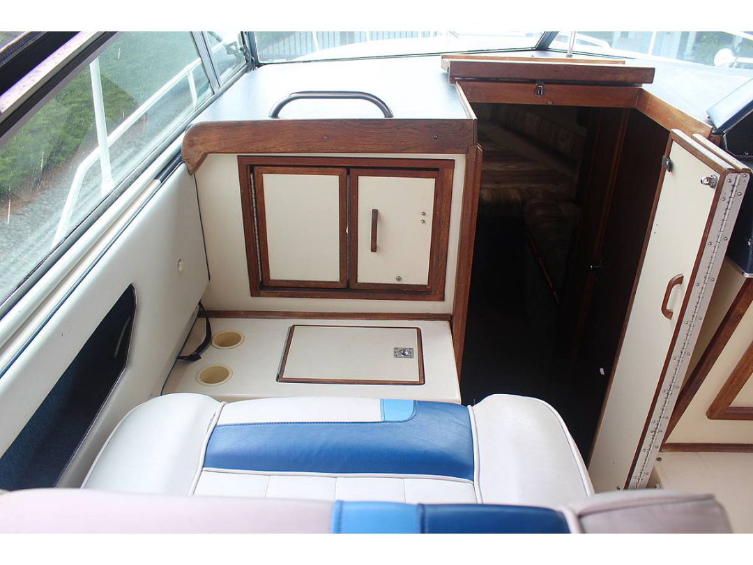 Fiberglass Searay 270 image 21