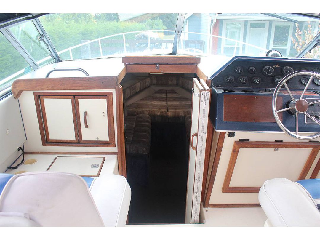 Fiberglass Searay 270 image 22