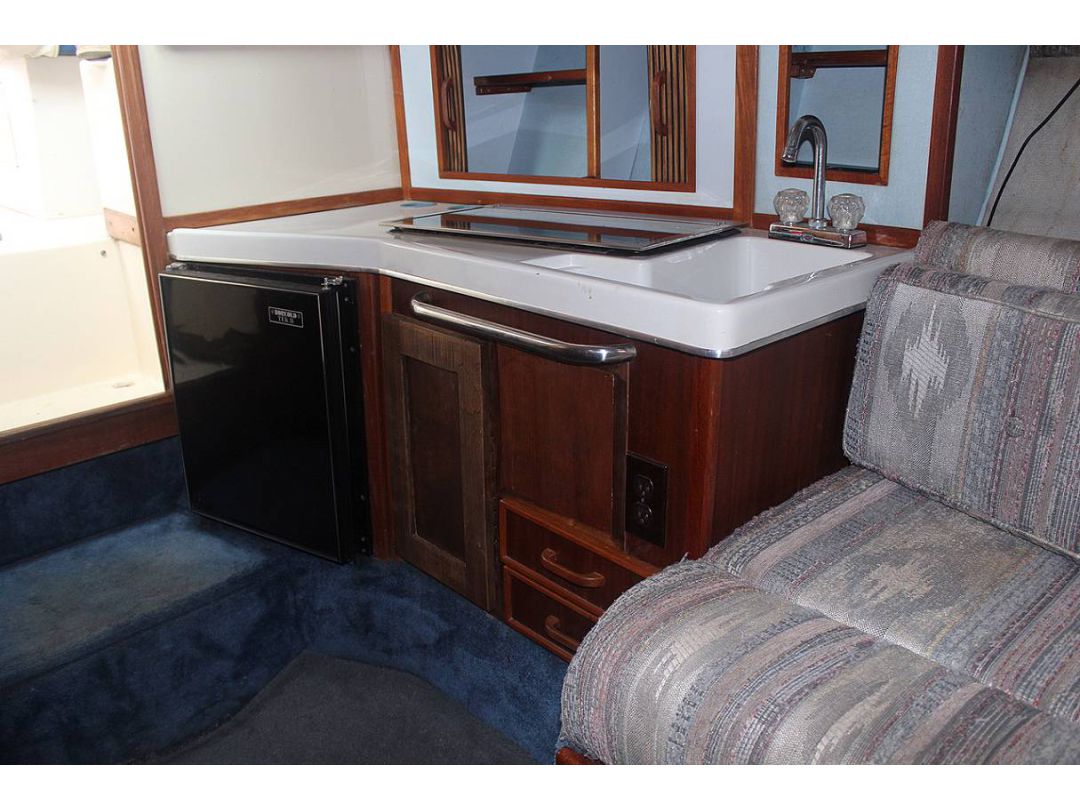 Fiberglass Searay 270 image 31