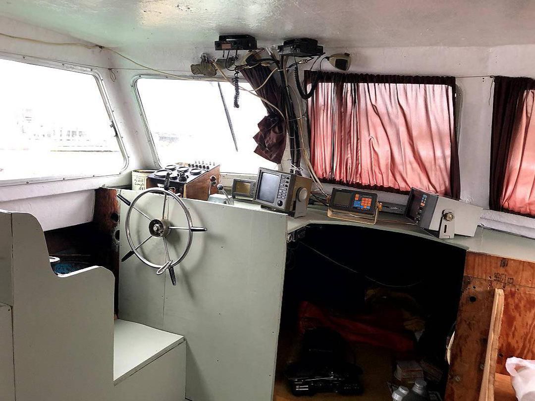 Fiberglass Farrel Boat Trawler image 8
