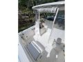 Fiberglass Bayliner 2452 thumbnail image 11