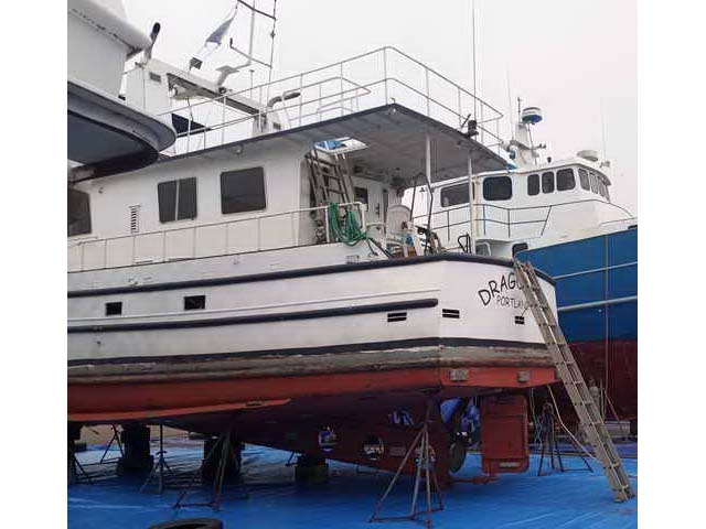 Pleasure Trawler Yacht image 16