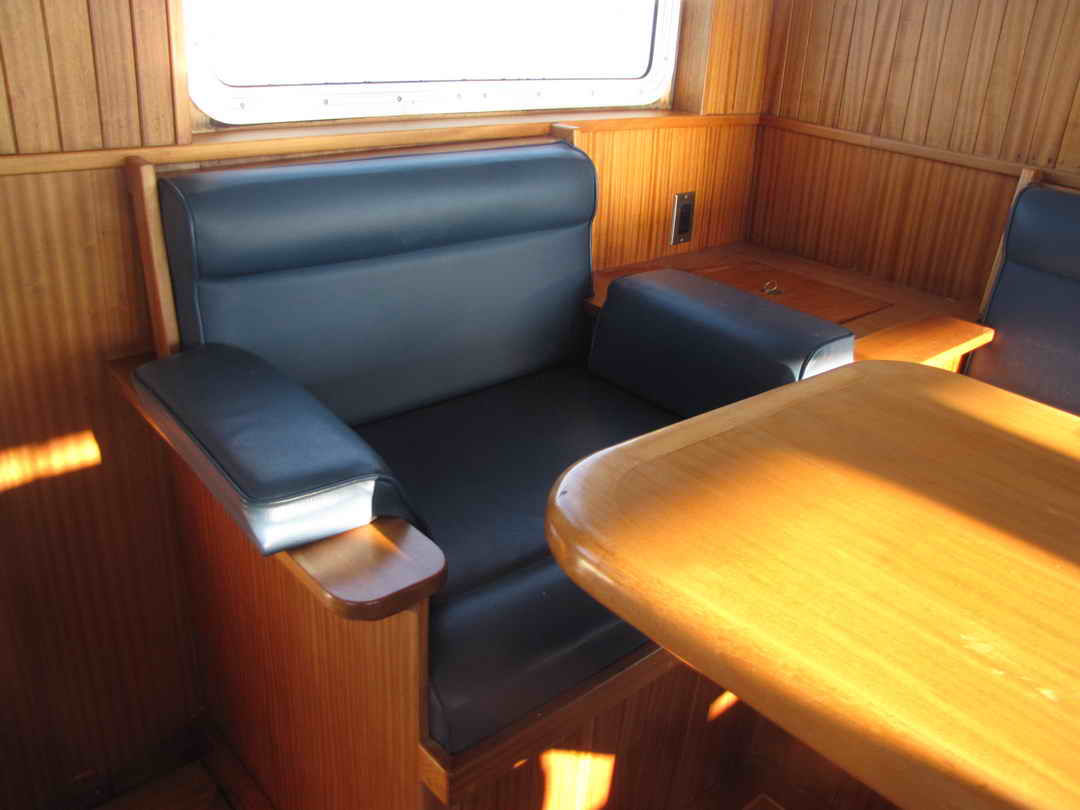 Motor Yacht image 30