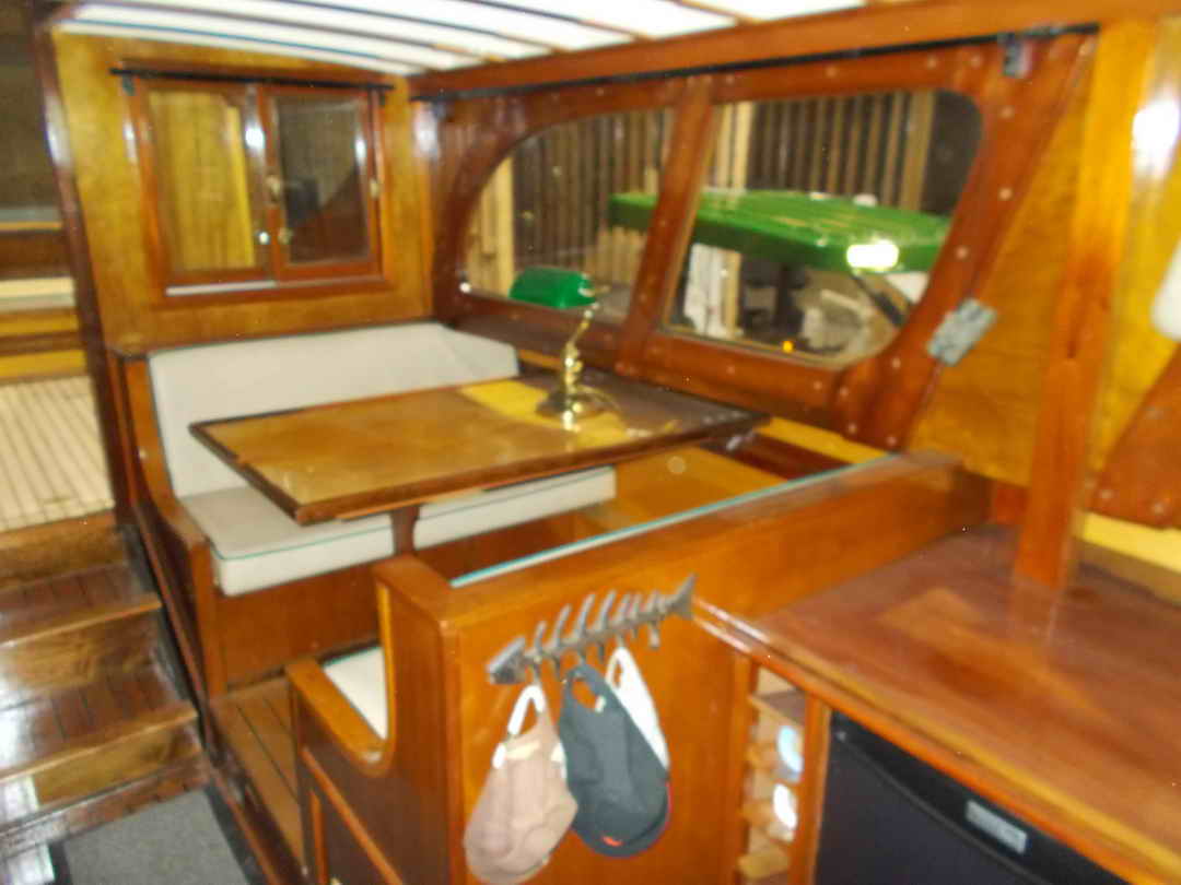 Cruiser Trawler image 20