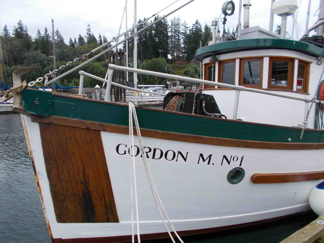 Ex-Troller Cruiser Live-Aboard Trawler image 8