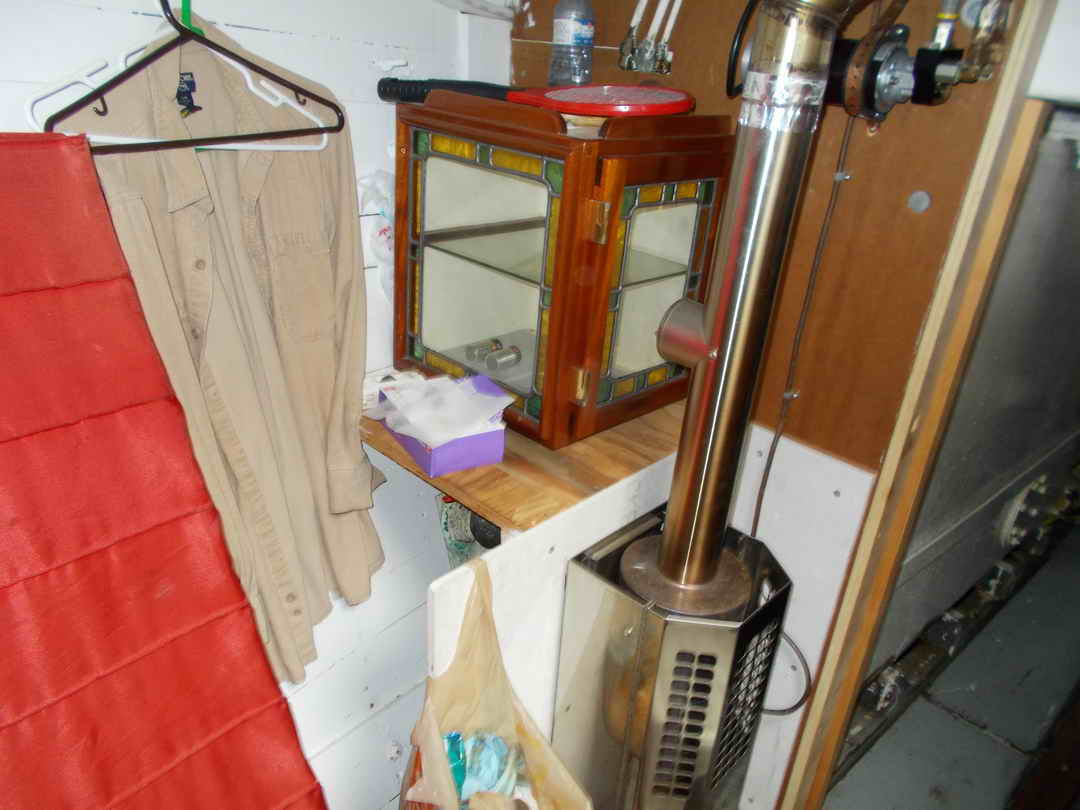Ex-Troller Cruiser Live-Aboard Trawler image 50