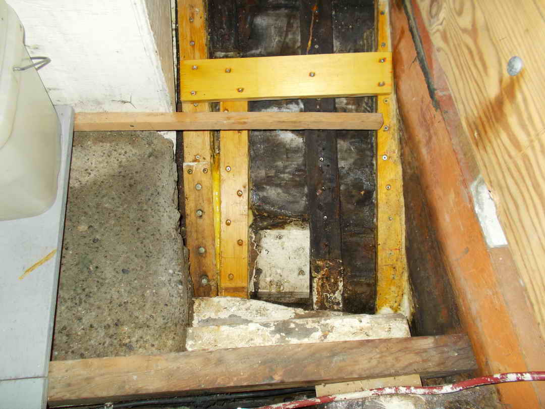 Ex-Troller Cruiser Live-Aboard Trawler image 73