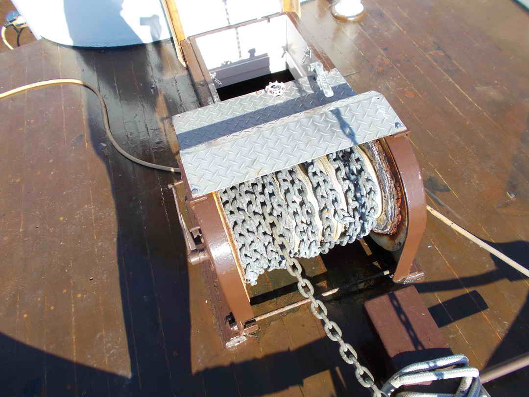Nakade Cruiser Trawler Live Aboard image 11