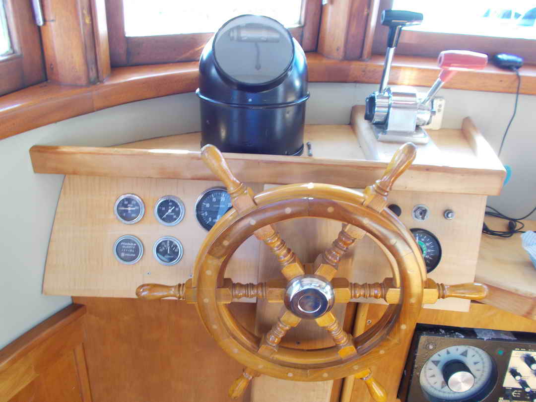 Nakade Cruiser Trawler Live Aboard image 32