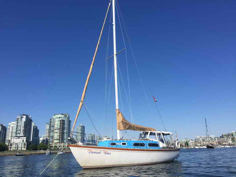 fraser 30 sailboat