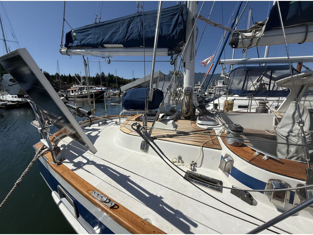 Fiberglass Bluewater Sailboat image 10