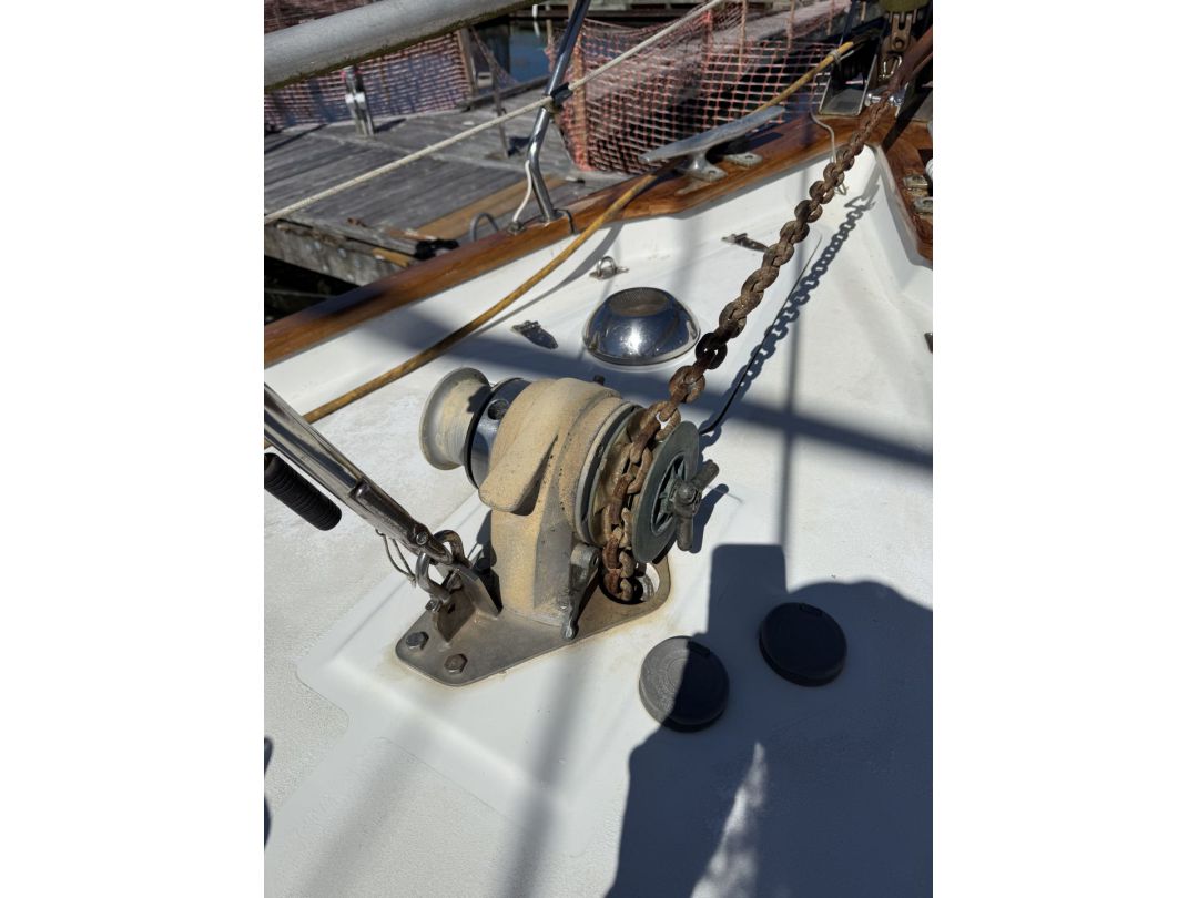Fiberglass Bluewater Sailboat image 15